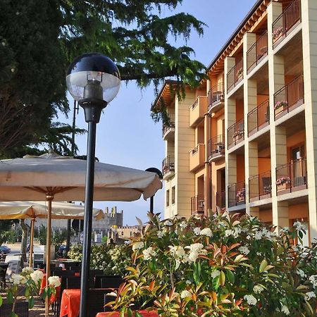 Hotel Lido Torri Del Benaco Esterno foto