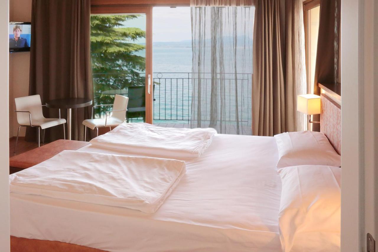 Hotel Lido Torri Del Benaco Esterno foto