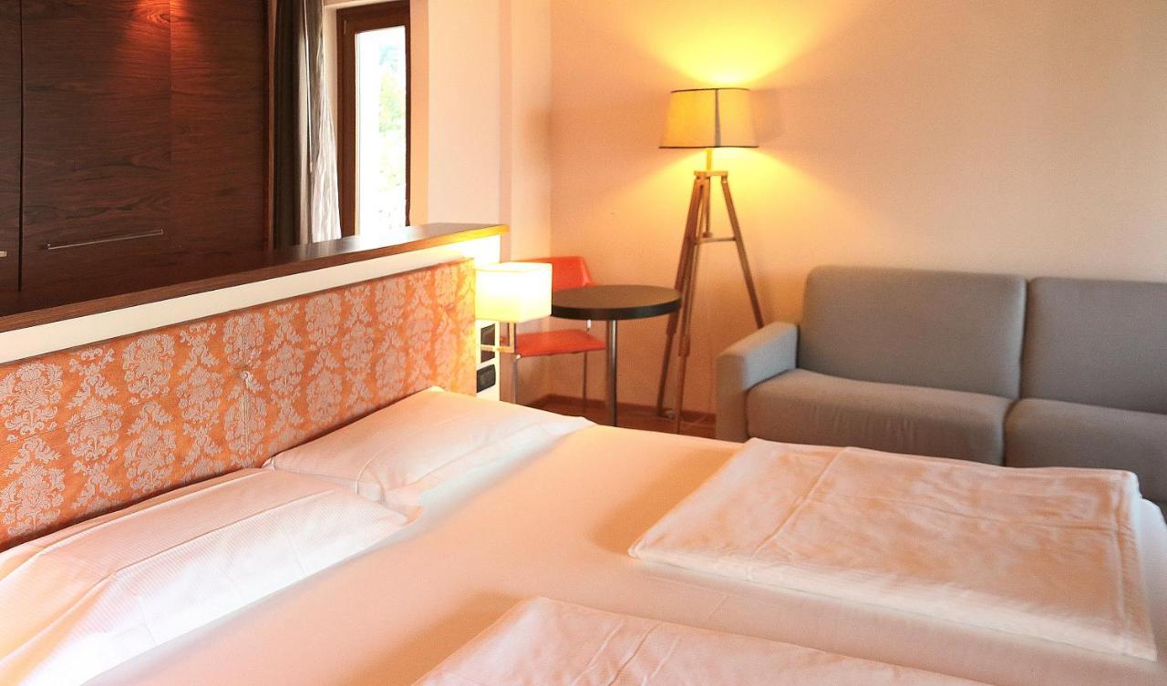 Hotel Lido Torri Del Benaco Esterno foto